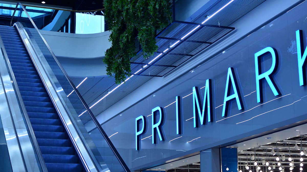 Primark shoppers rush to buy incredible velvet lined leggings to